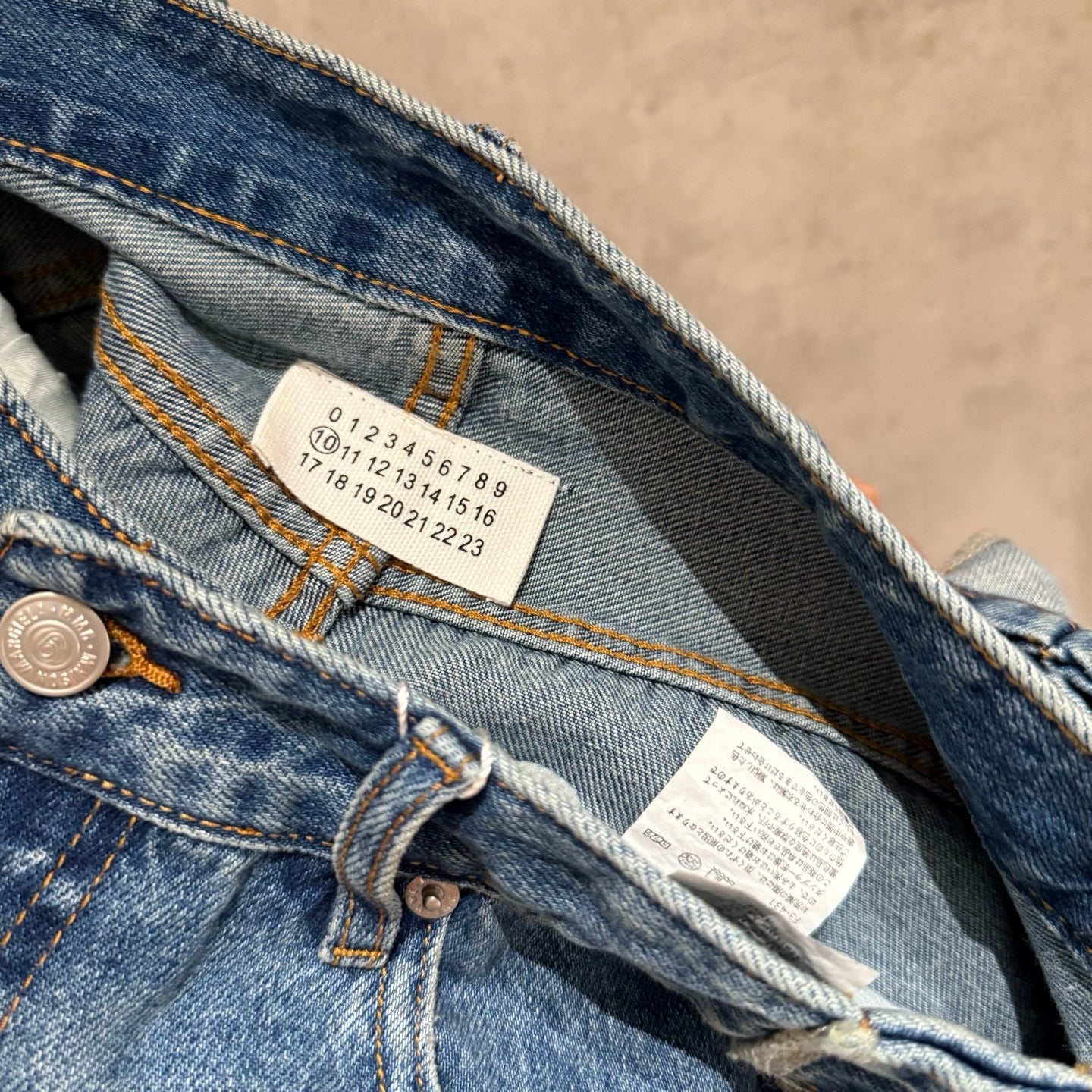 MM6 Short Jeans