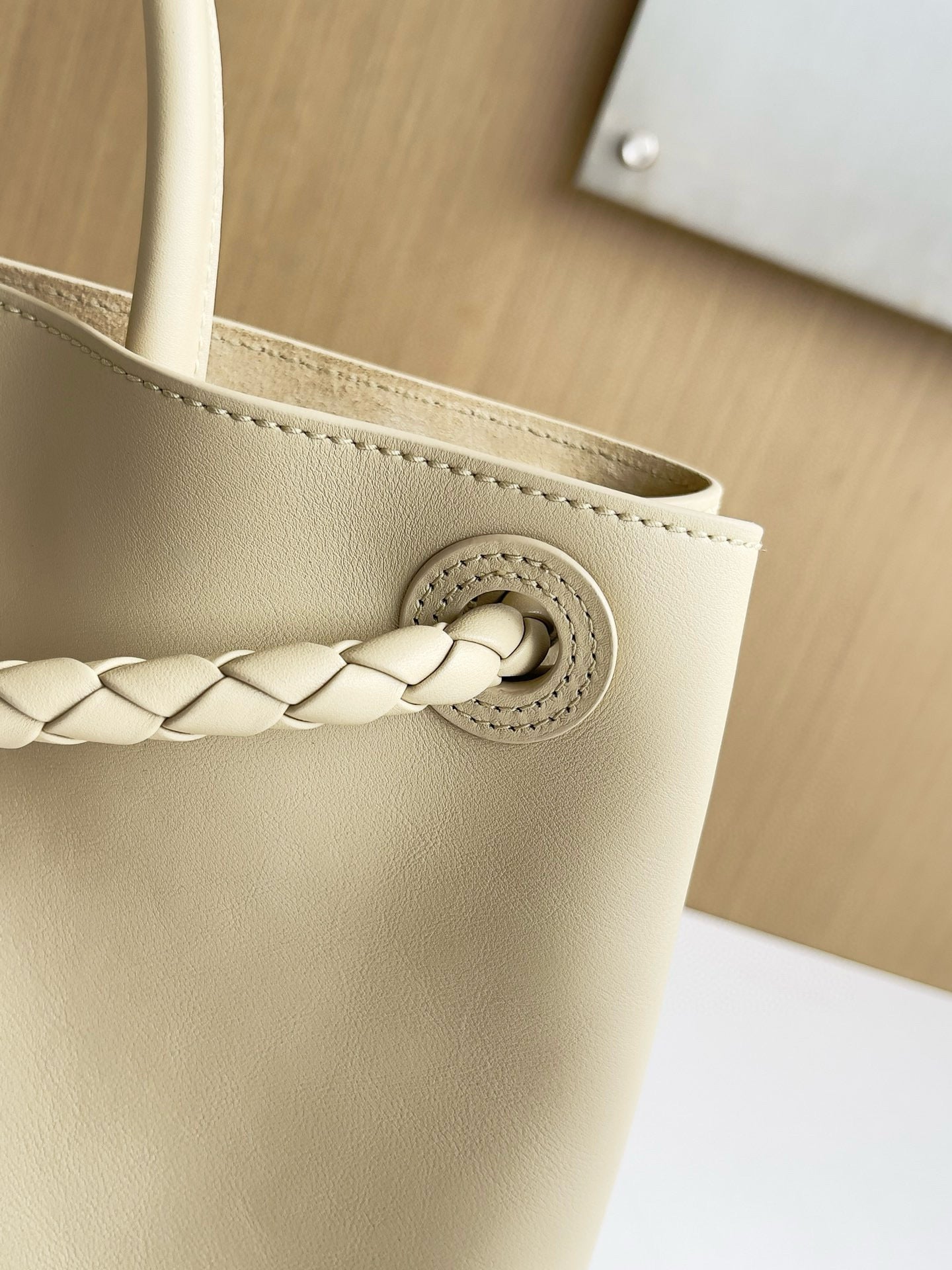 BV Andiamo Bag