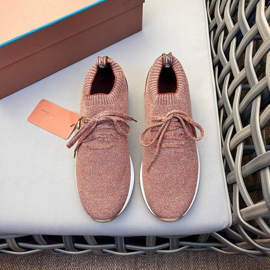 LP Sneakers