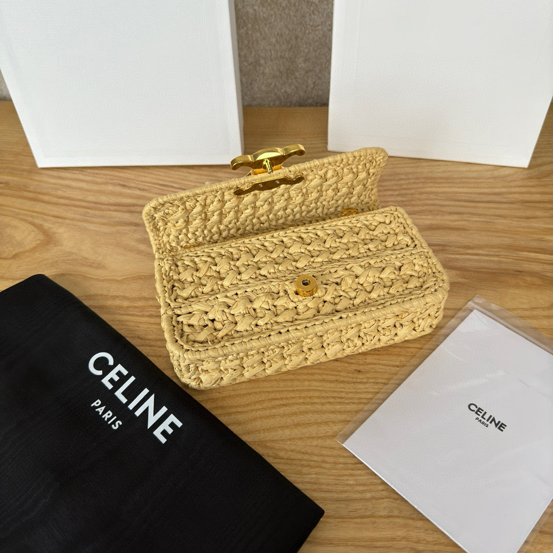 Celine Triomphe