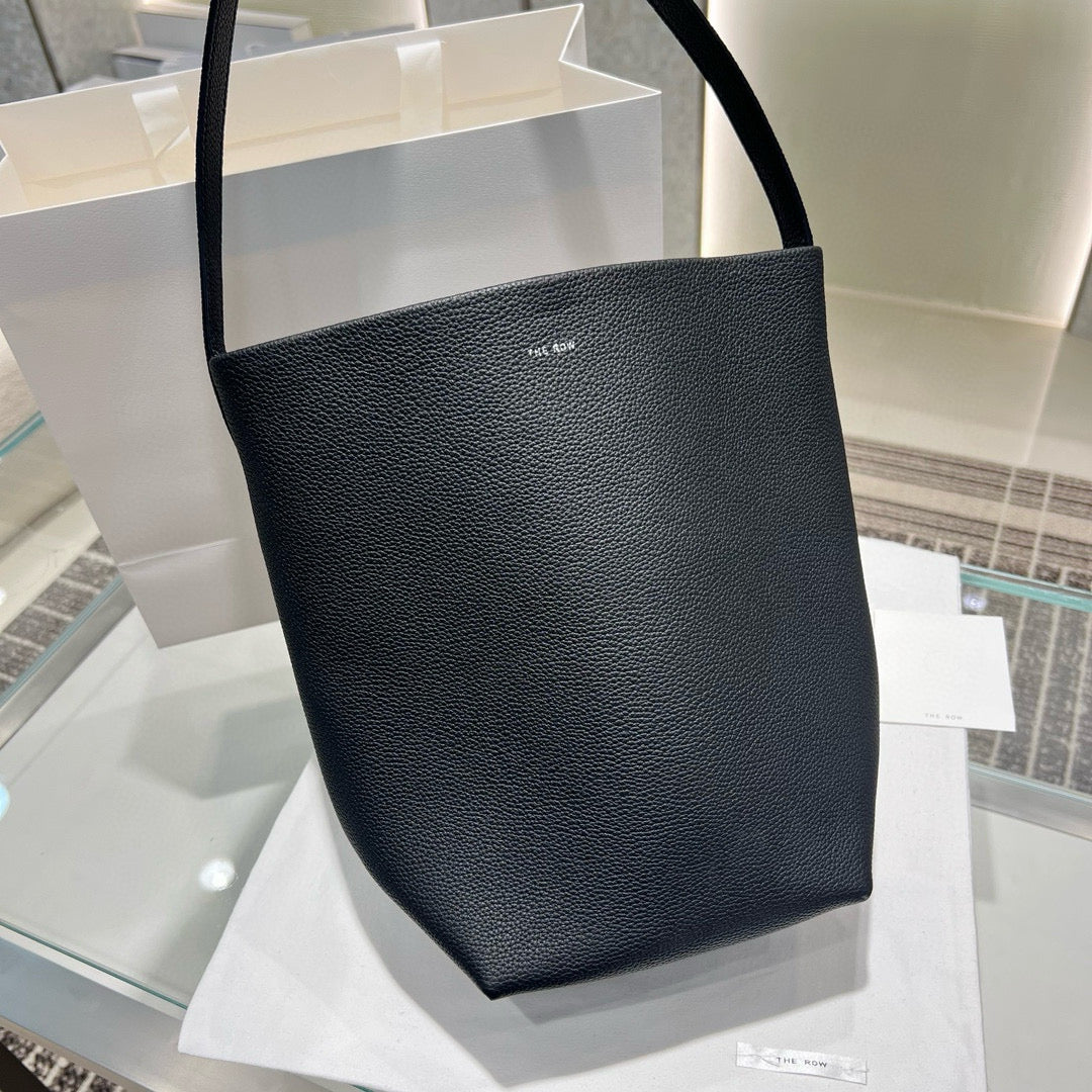 The Row Bucket Bag(30CM*28CM*15.5CM)