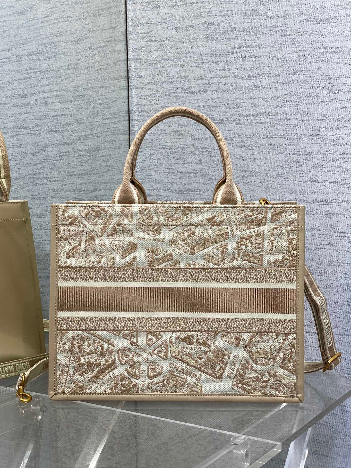 Dior Tote  36x16x27cm