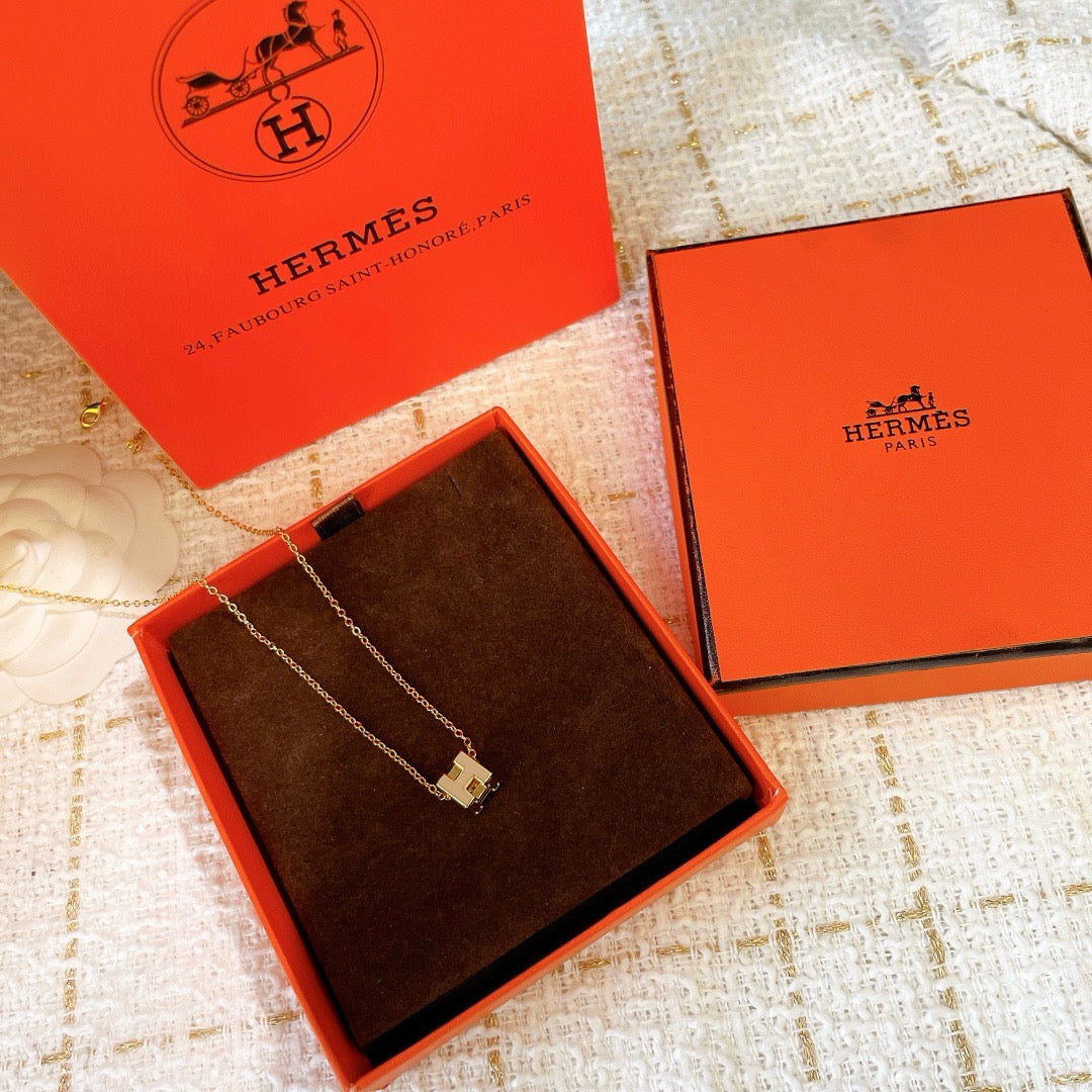 Hermes Necklace