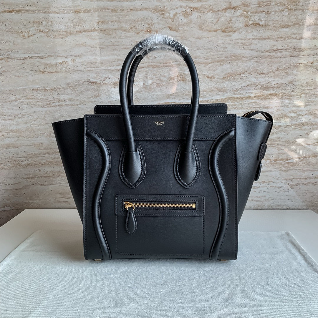 Celine Duffel