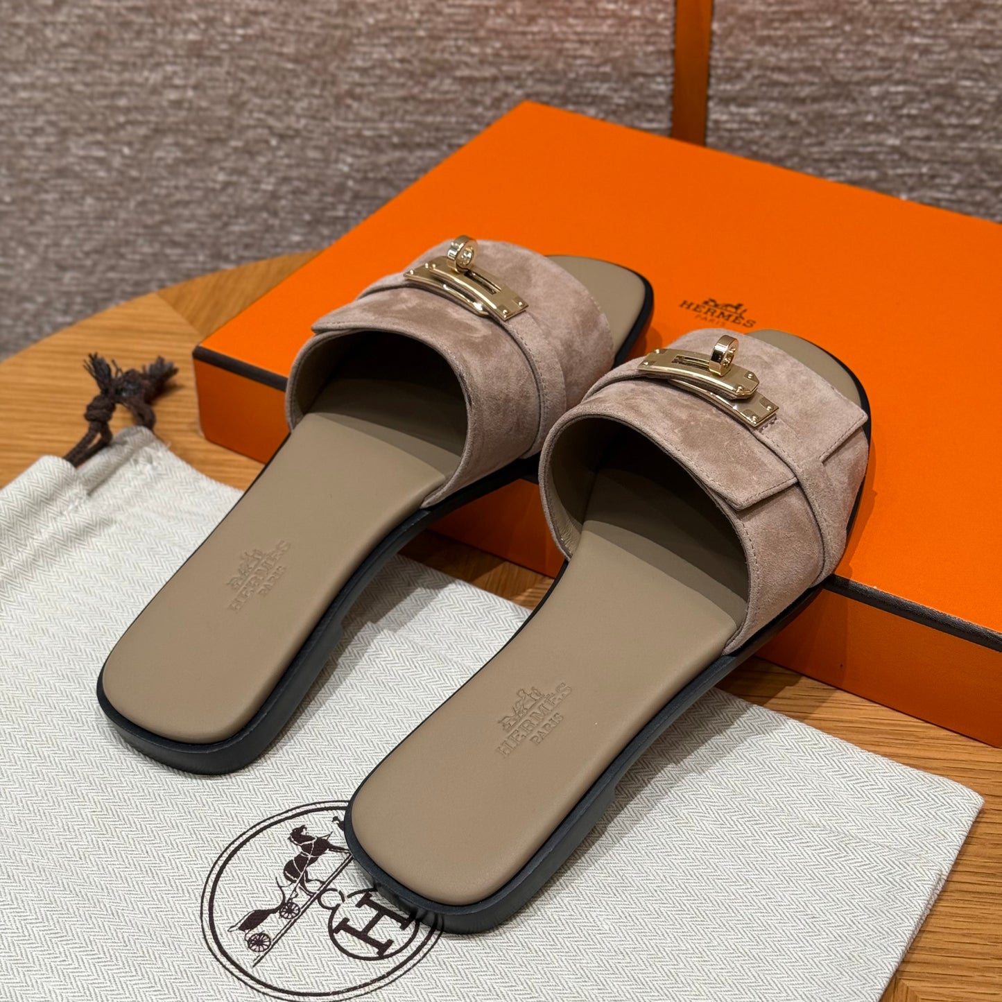 Hermes Slippers
