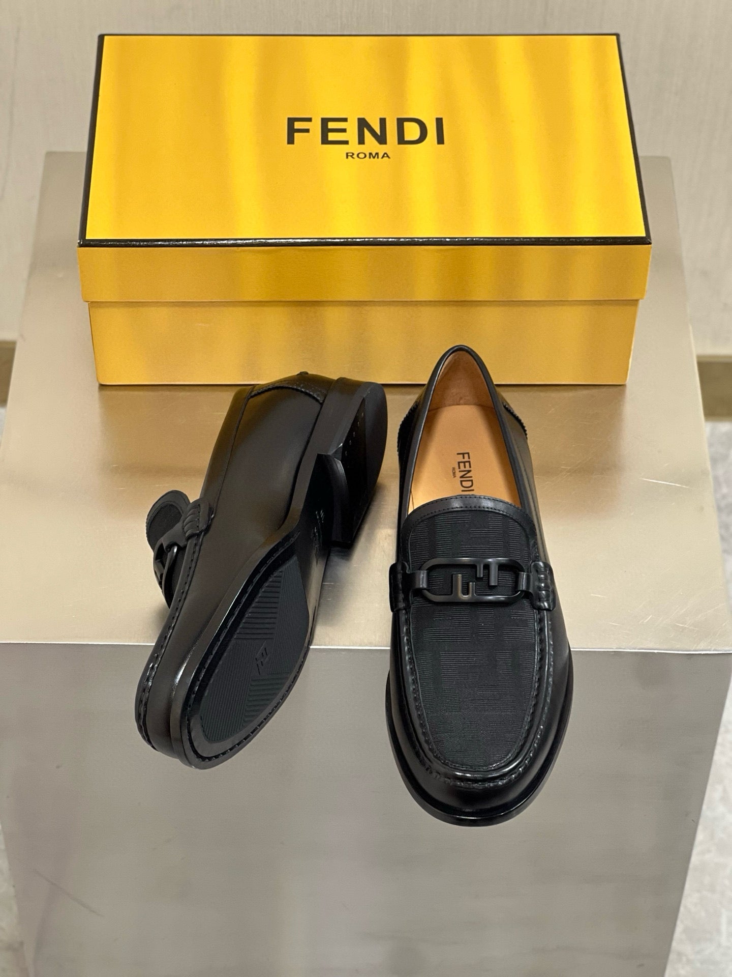 Fendi Loafer