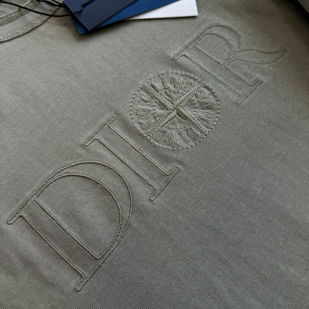 Dior T-shirt