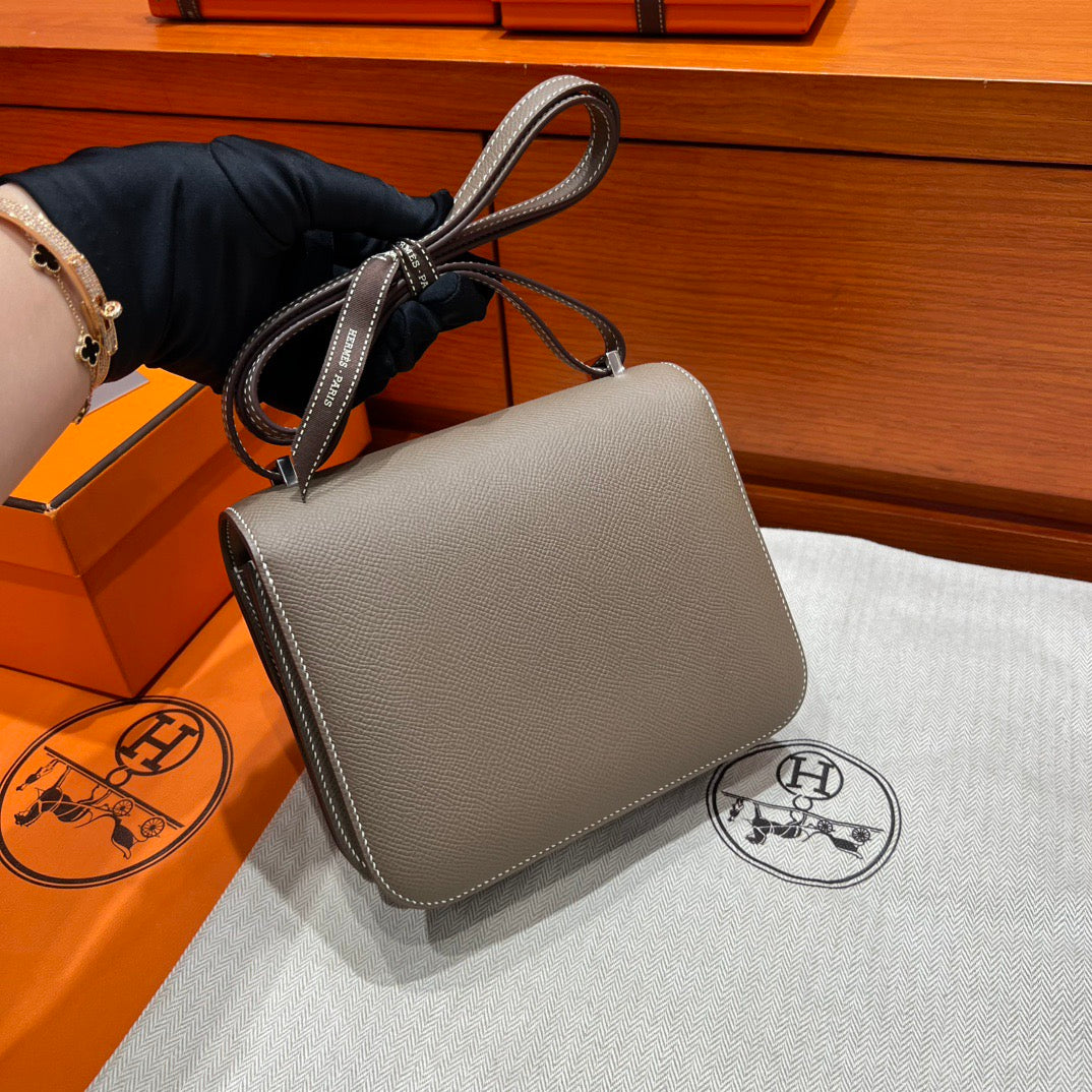 Hermes Constance 19