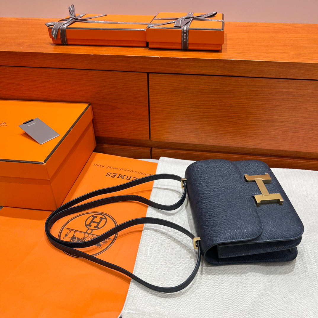 Hermes Constance 19