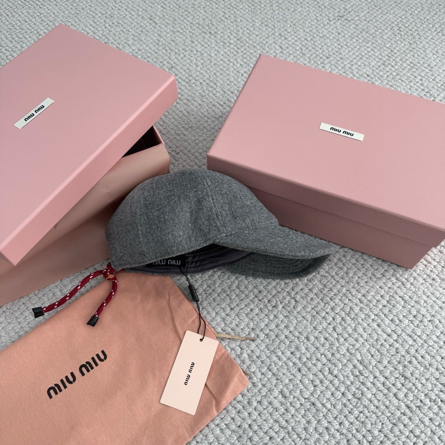 Miu Miu Caps