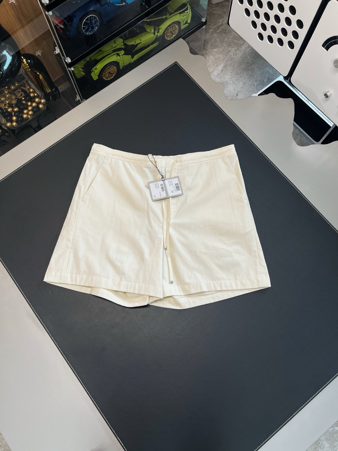 Loewe Shorta