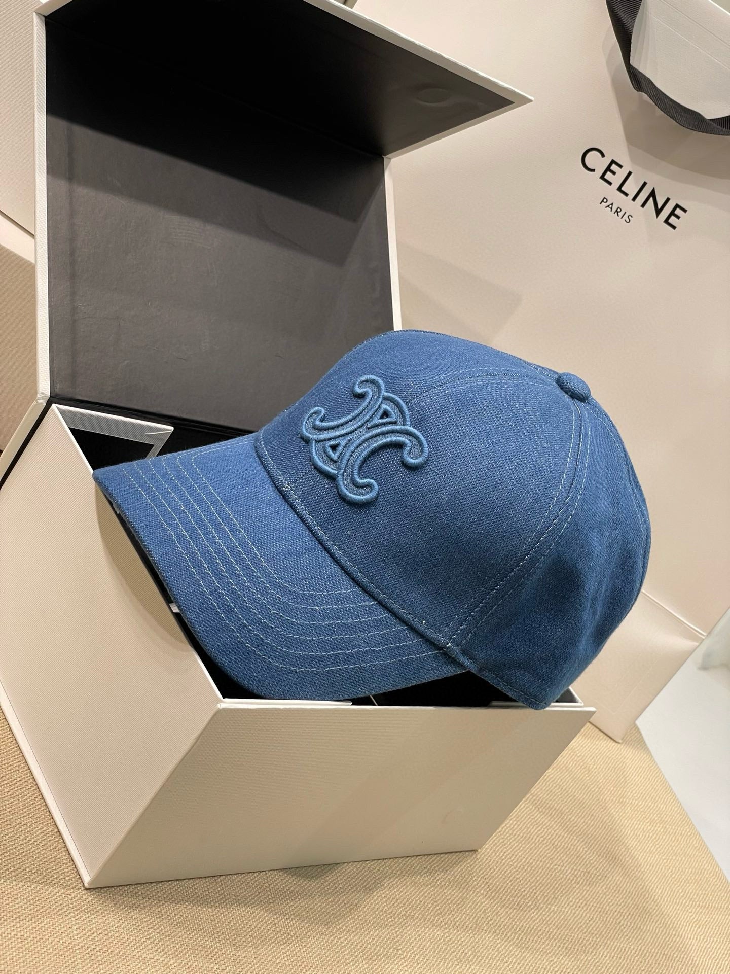 Celine Cap