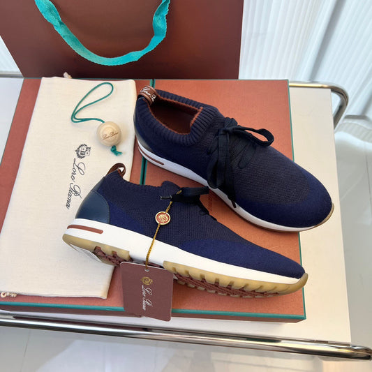 LP Sneakers