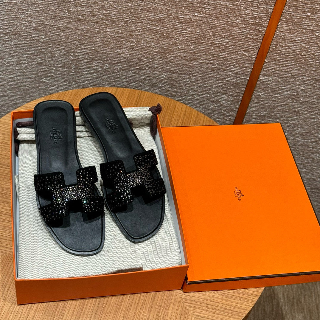 Hermes Slippers