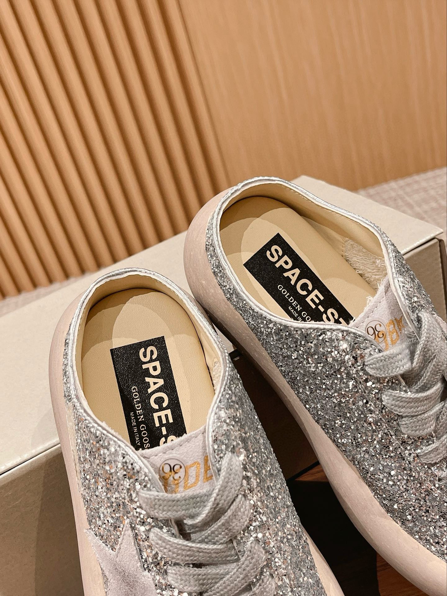 Golden Goose Sneaker