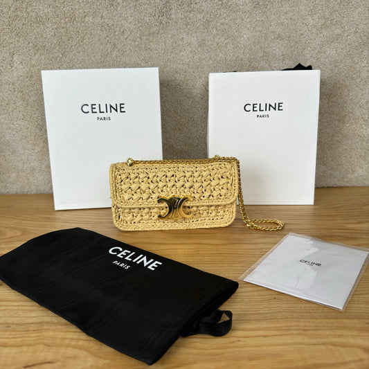 Celine Triomphe