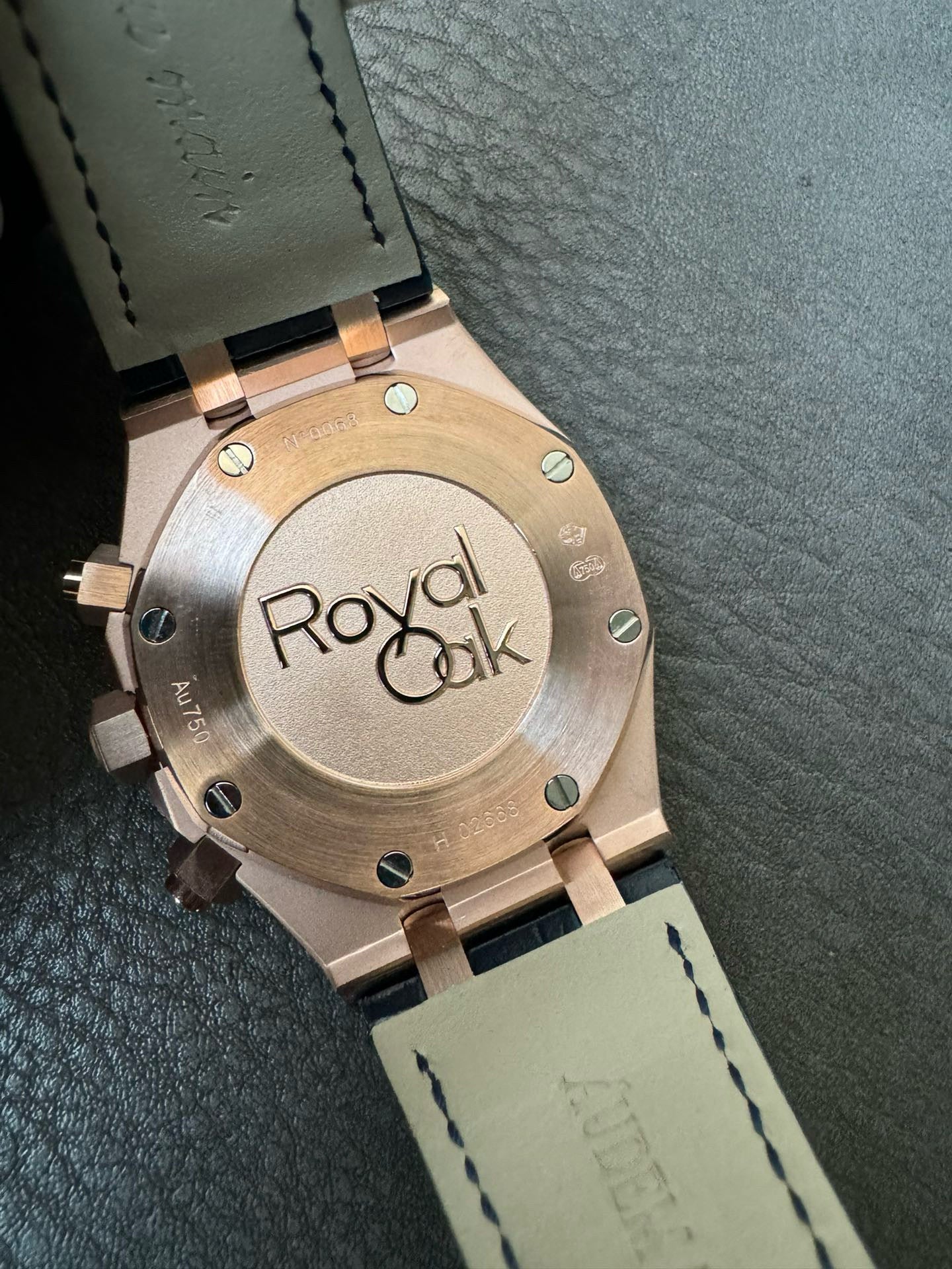 Audemars Piguet Royal Oak Chronograph 26470OR 42mm