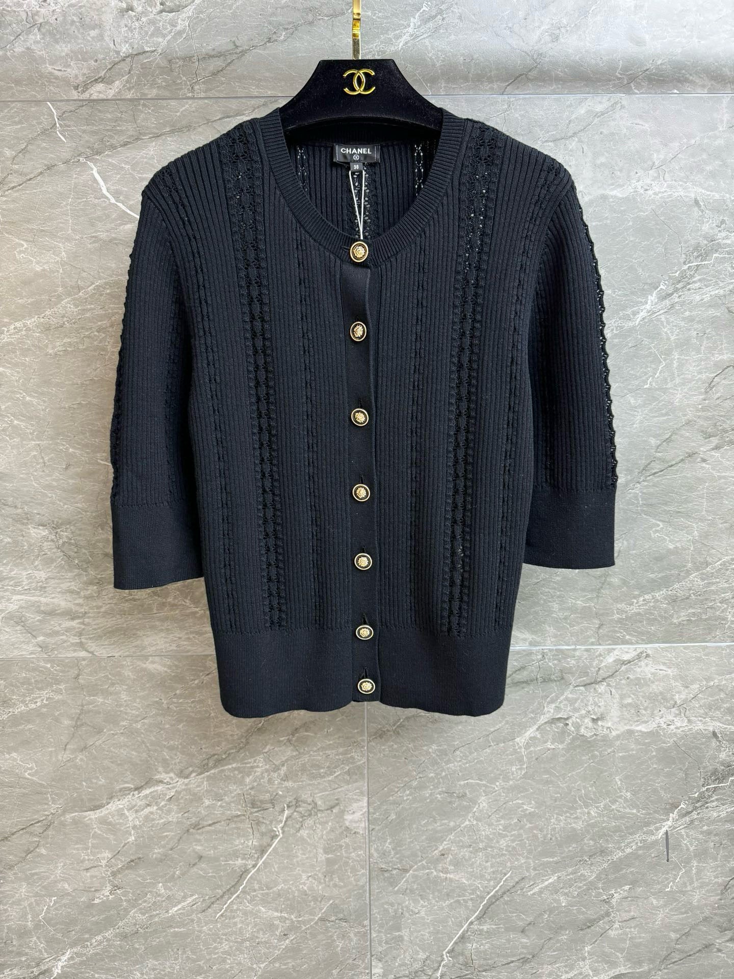 Chanel T-Shirt