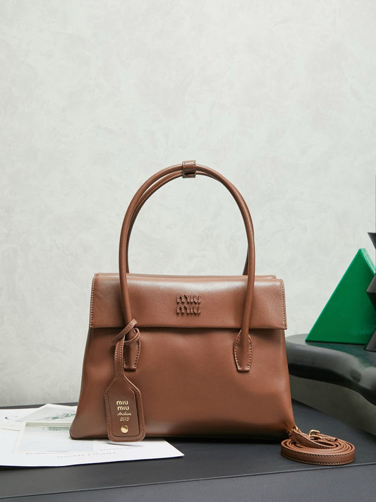 Miu Miu Handbag 28x19.5x1cm