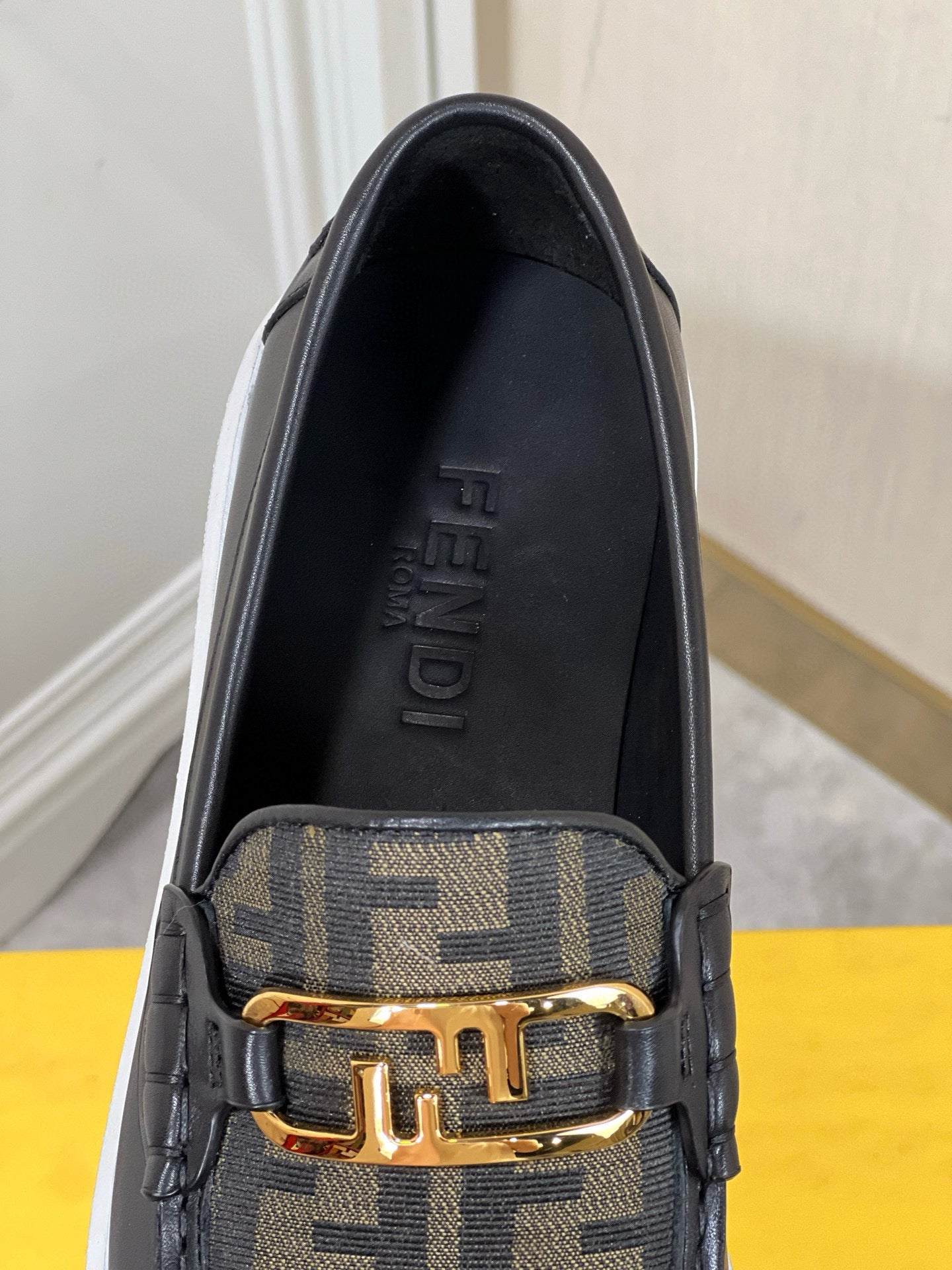 Fendi Loafer