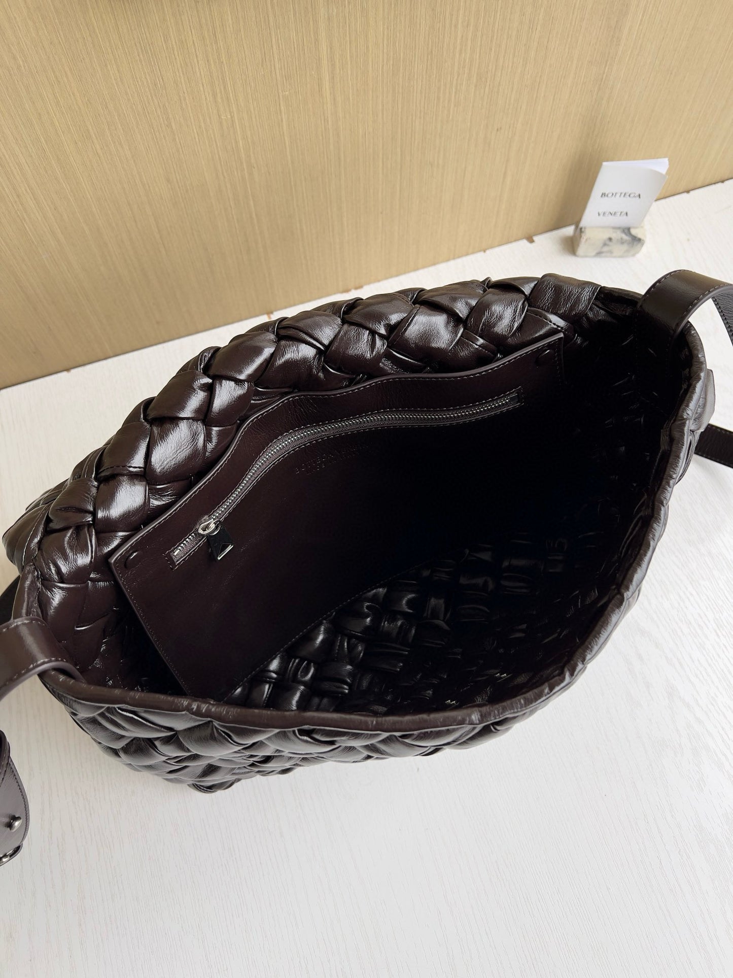 BV Foulard Rumple Messenger Bag