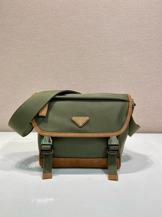 Prada Messenger Bag 20x19x10CM