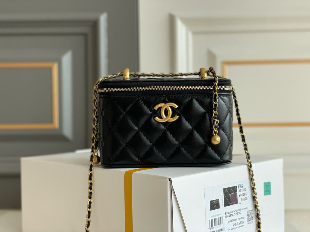 Bolso de tocador Chanel 24C