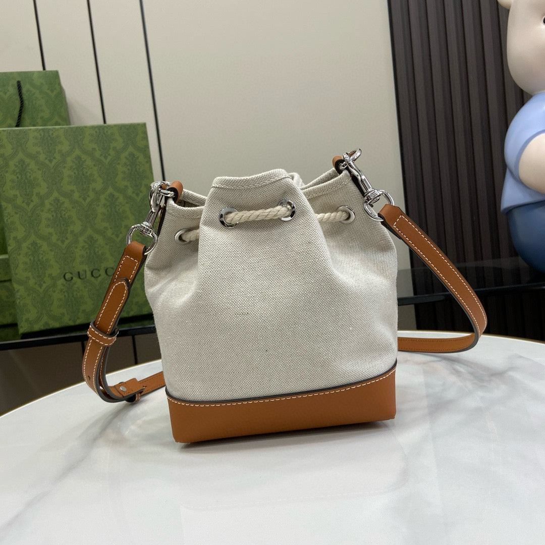 GC Shoulder Bag