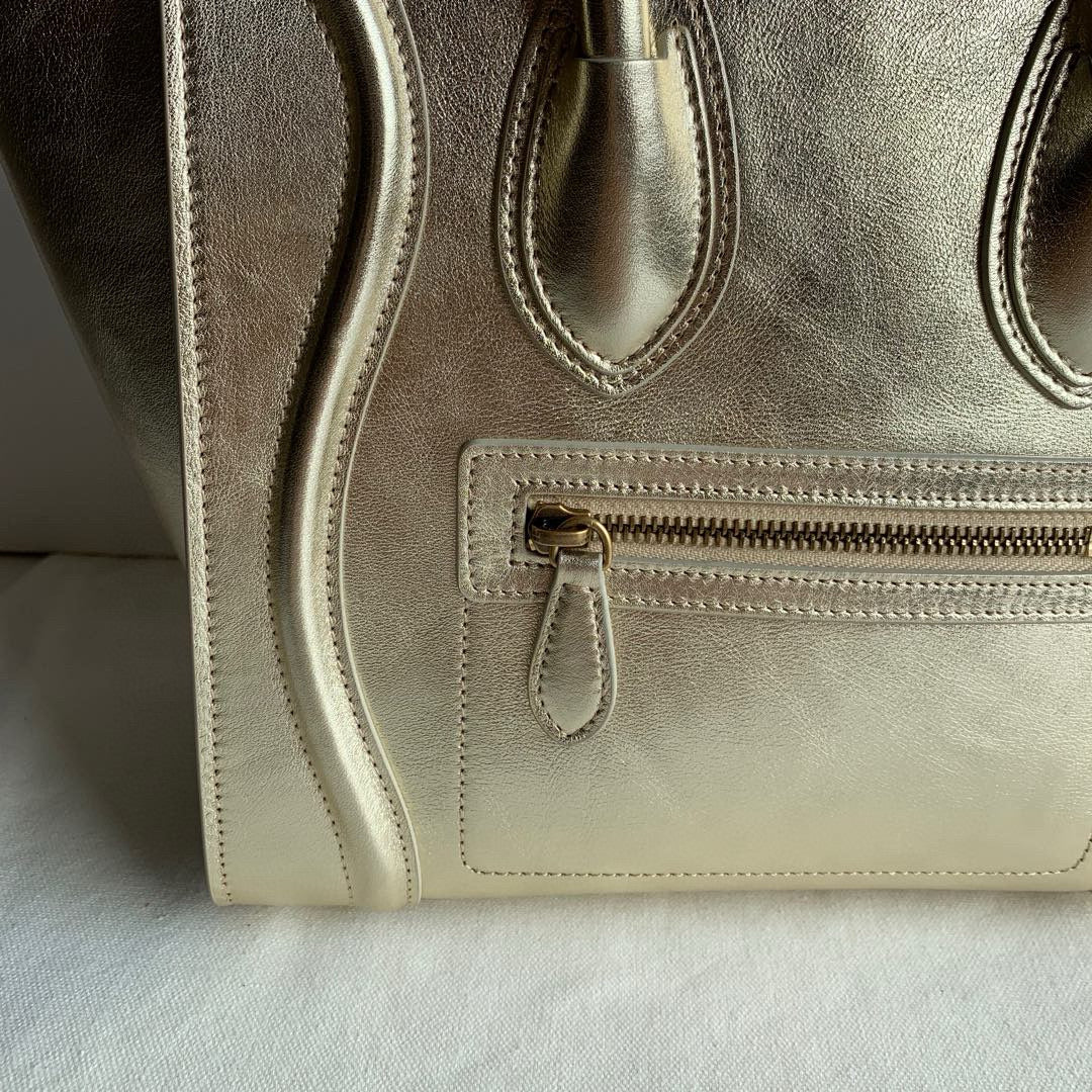 Celine Duffel