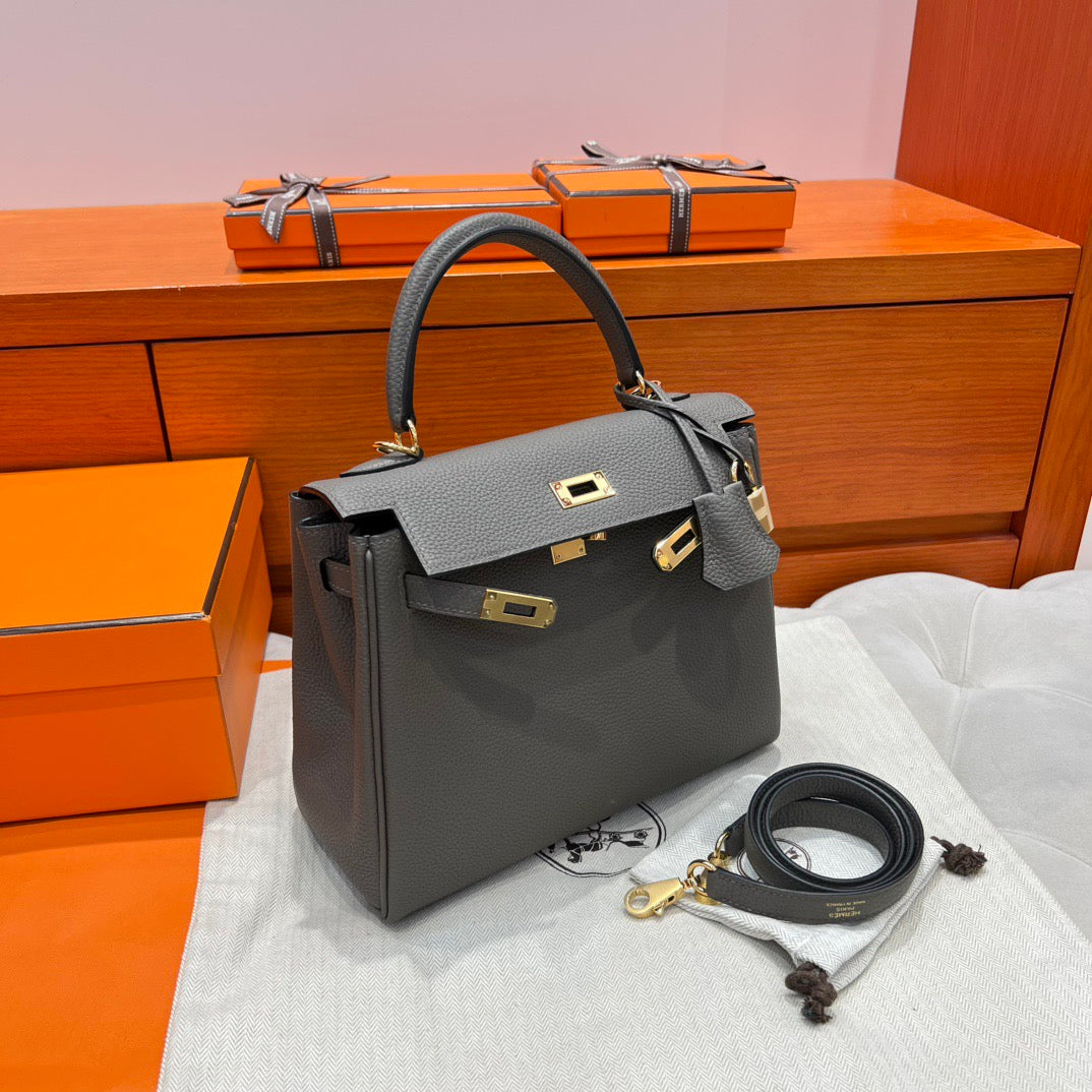 Hermes Kelly 25