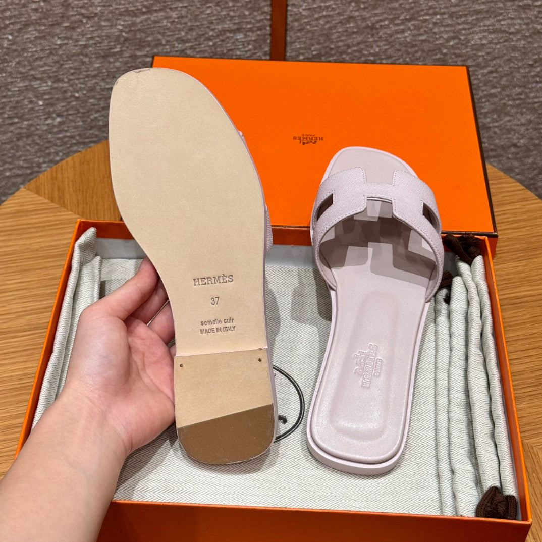 Hermes Sandals