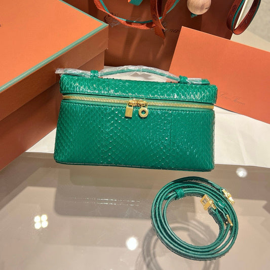 LP Extra Pocket L19 Handbag
