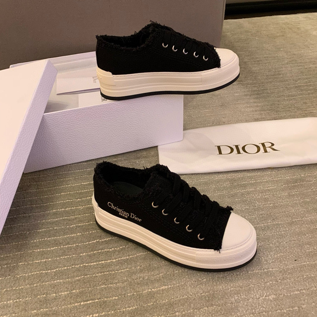 Dior Sneakers