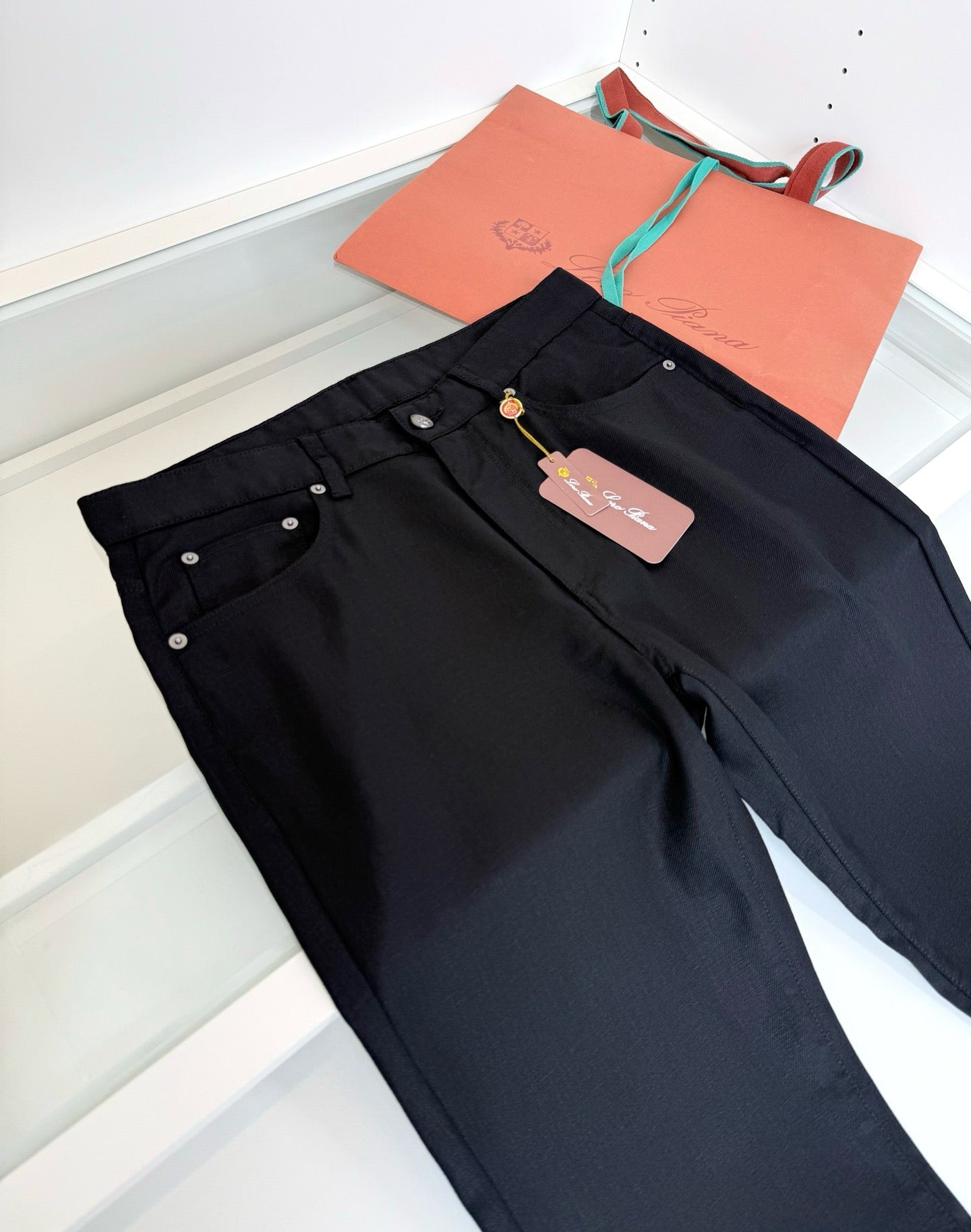 LP Long Pants