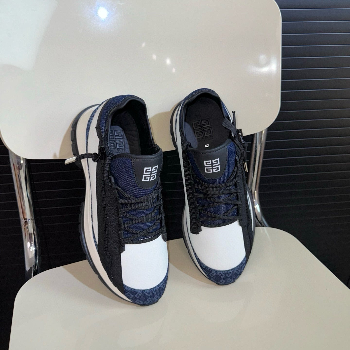 Givenchy Sneakers