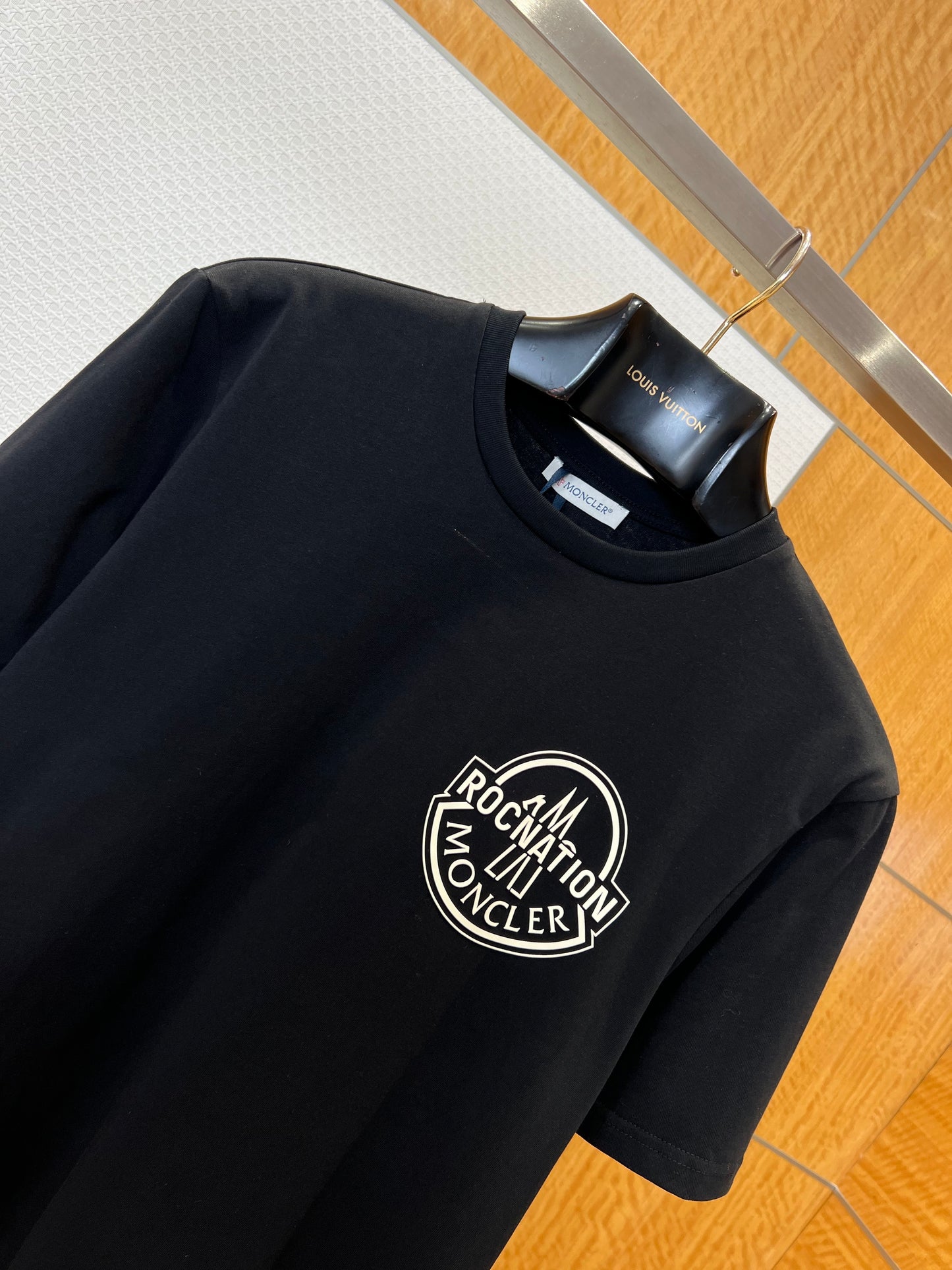 Moncler T-shirt
