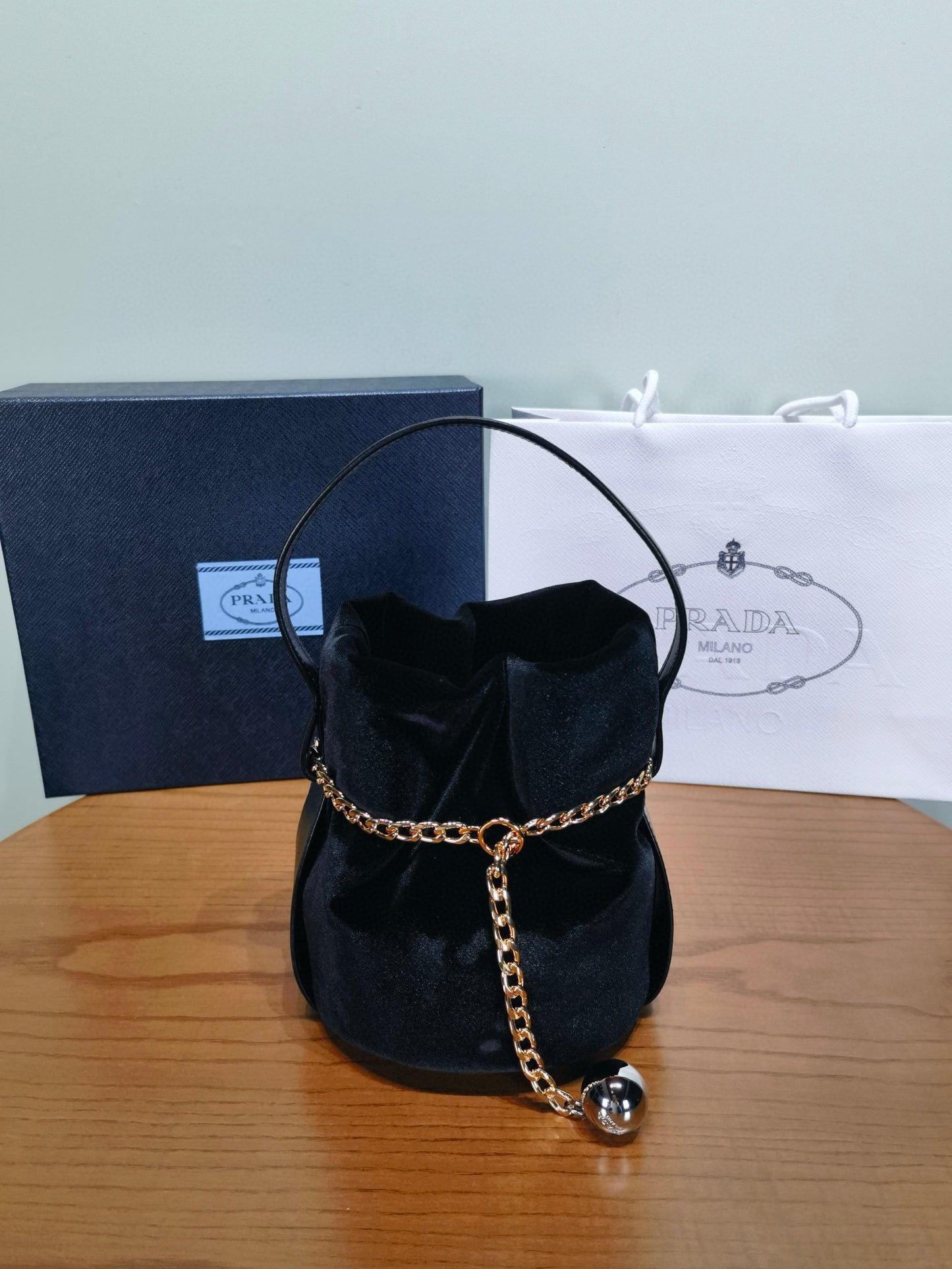 PD Petit Sac Noir Bag