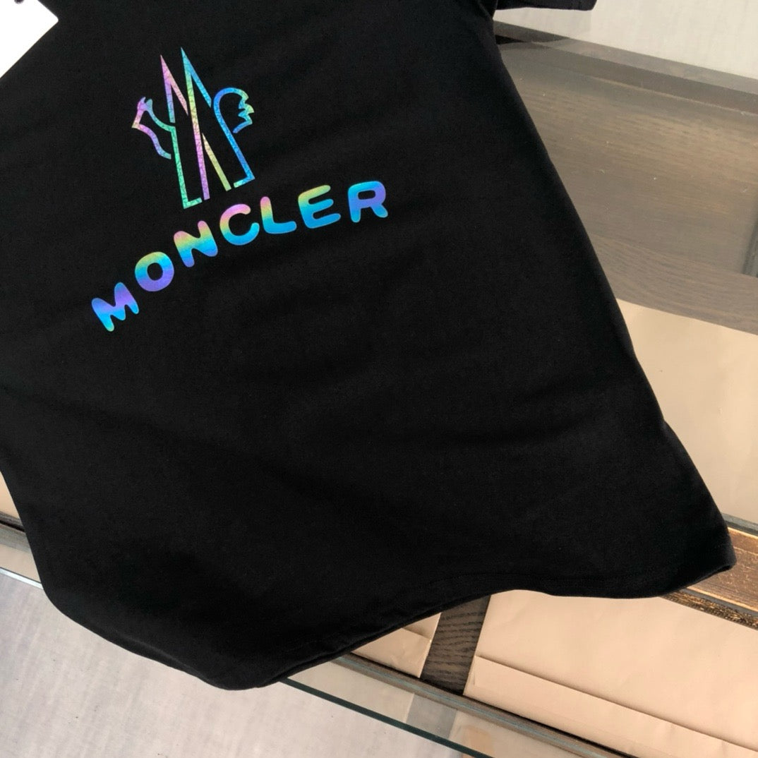 Moncler T-shirt