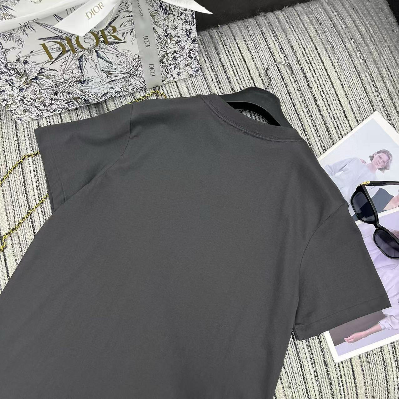 Dior T-shirt
