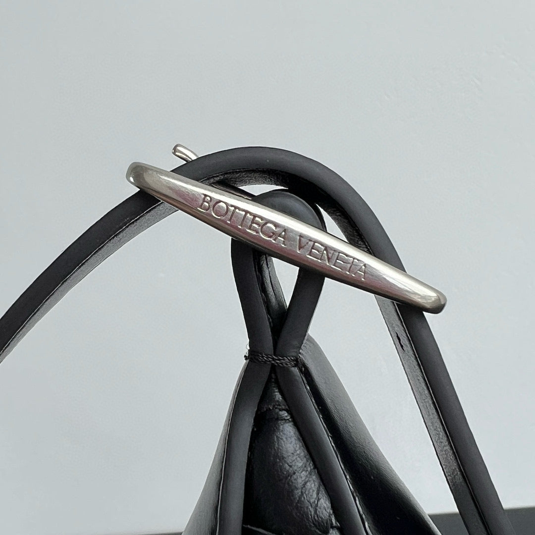 BV Hobo Bag 35x29.5x8.5CM