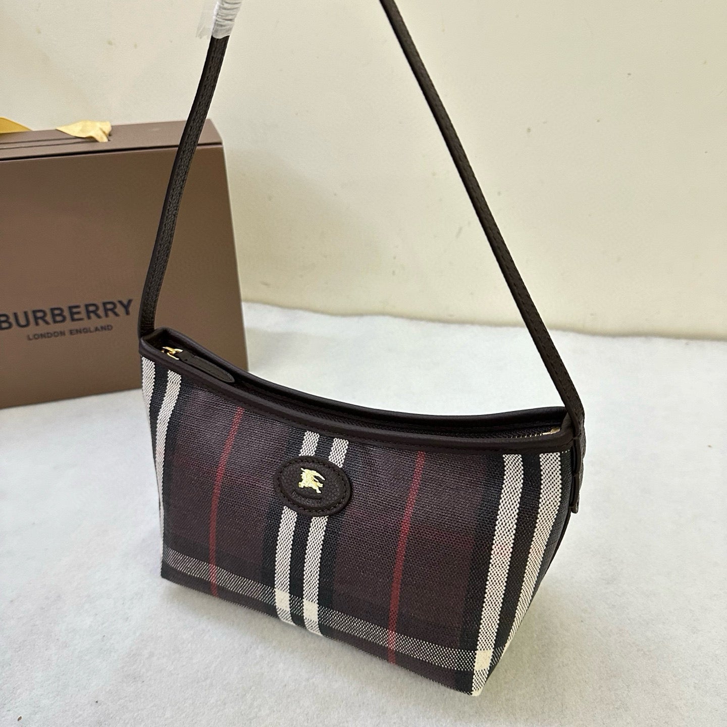 BBR Highlands Shoulder Bag
