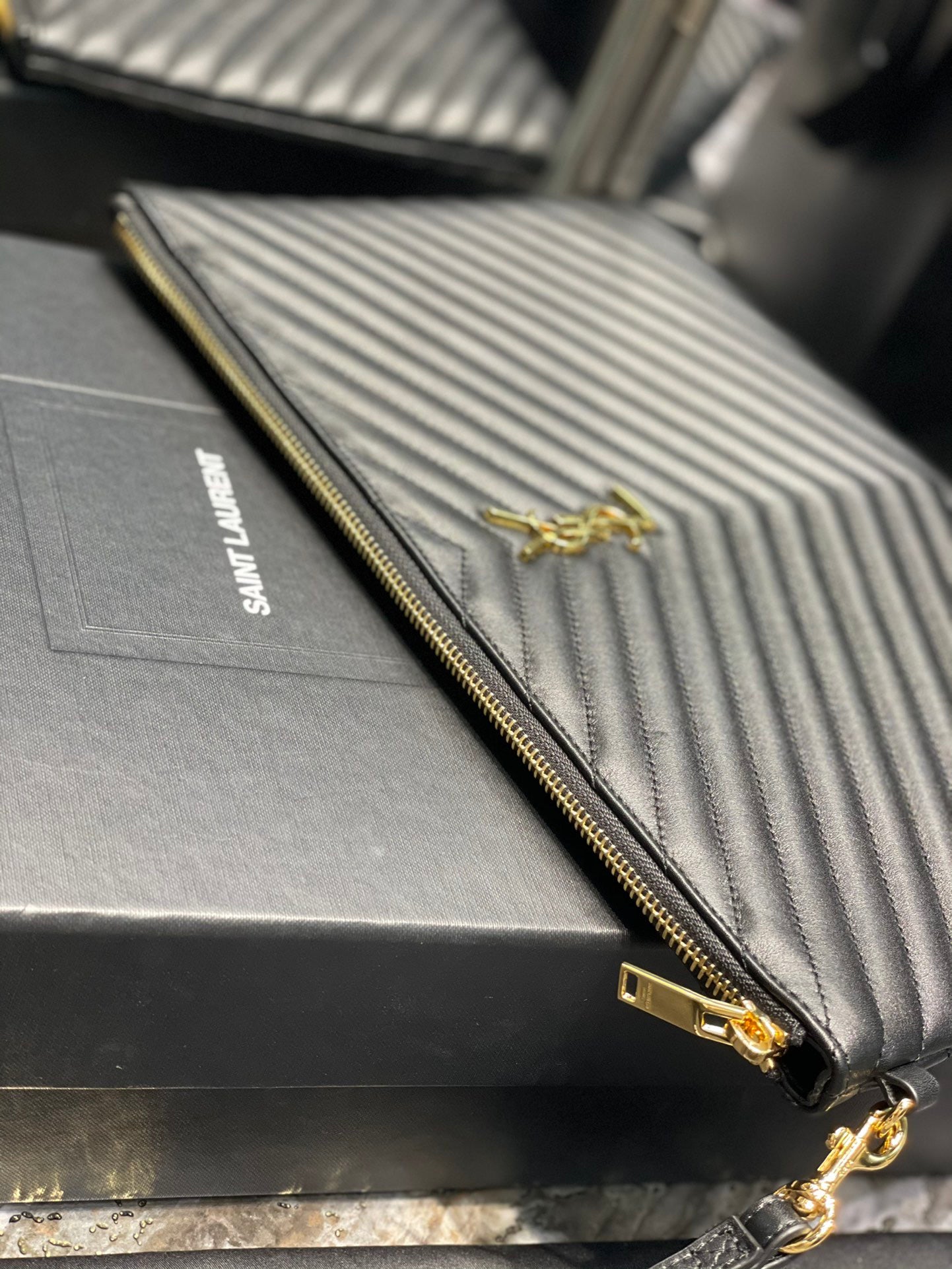 YSL Wallet 36x24.5x2.5cm