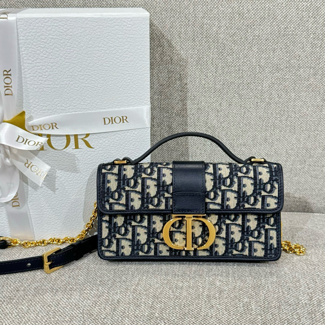 Dior Montaigne Bag