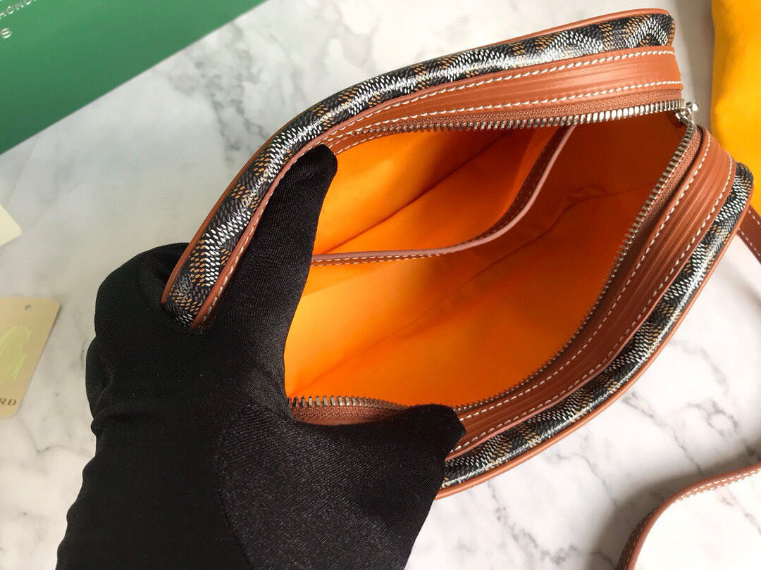 GOYARD CAP-VERT PM BAG