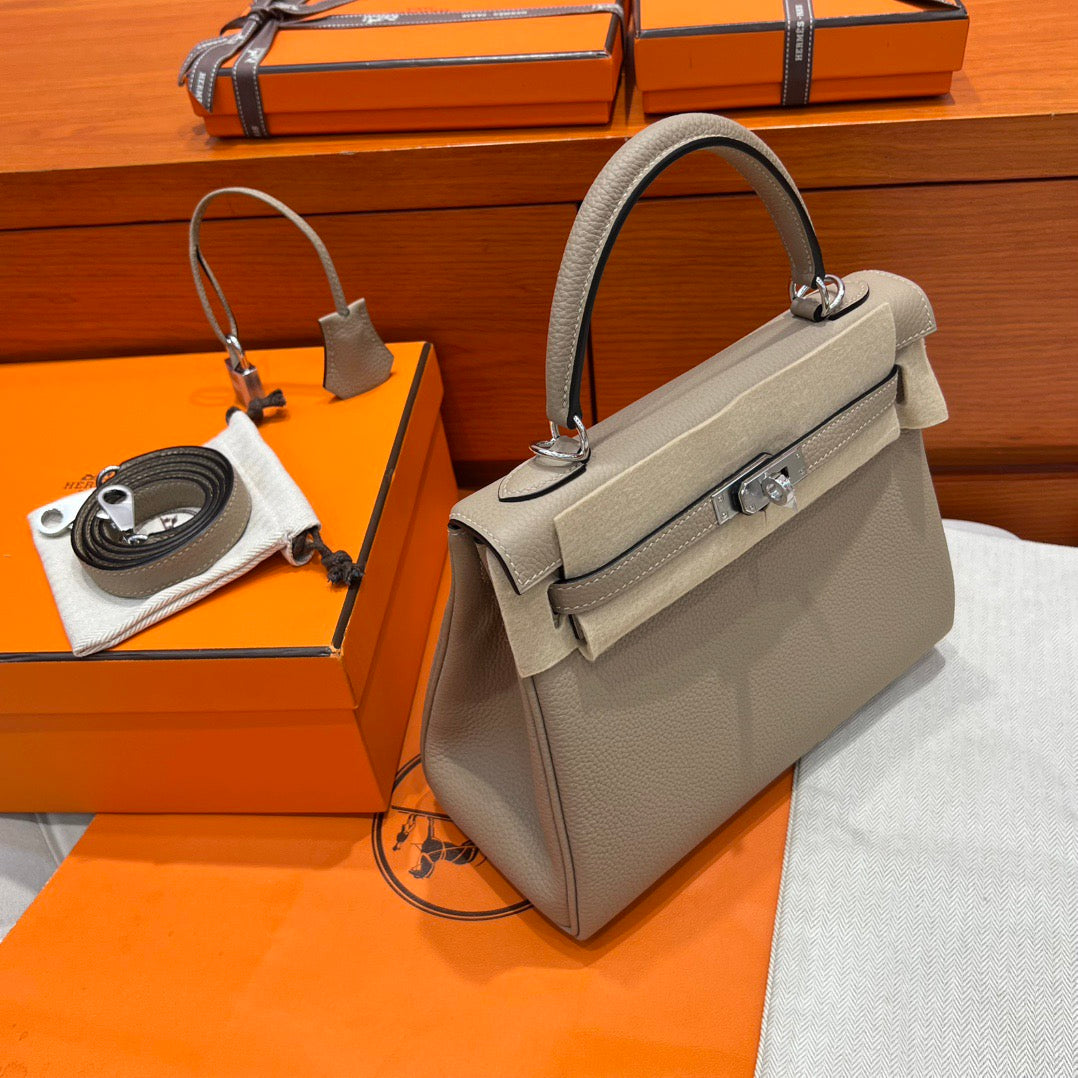 Hermes Kelly 25