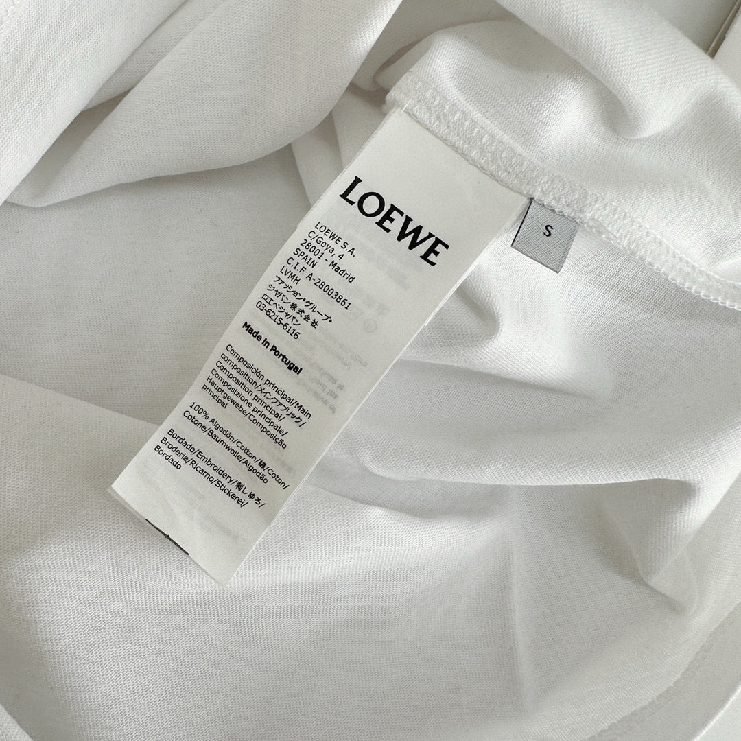 Camiseta Loewe