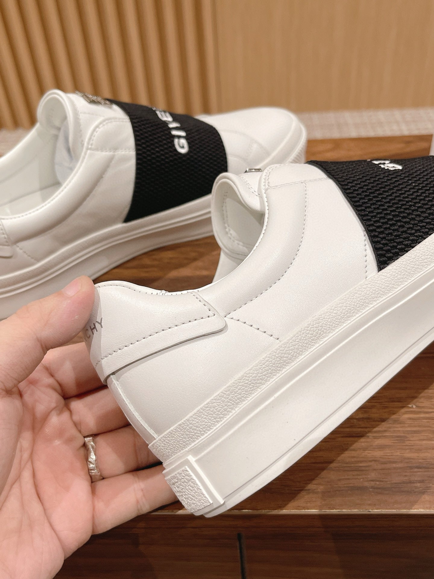 Givenchy Sneakers