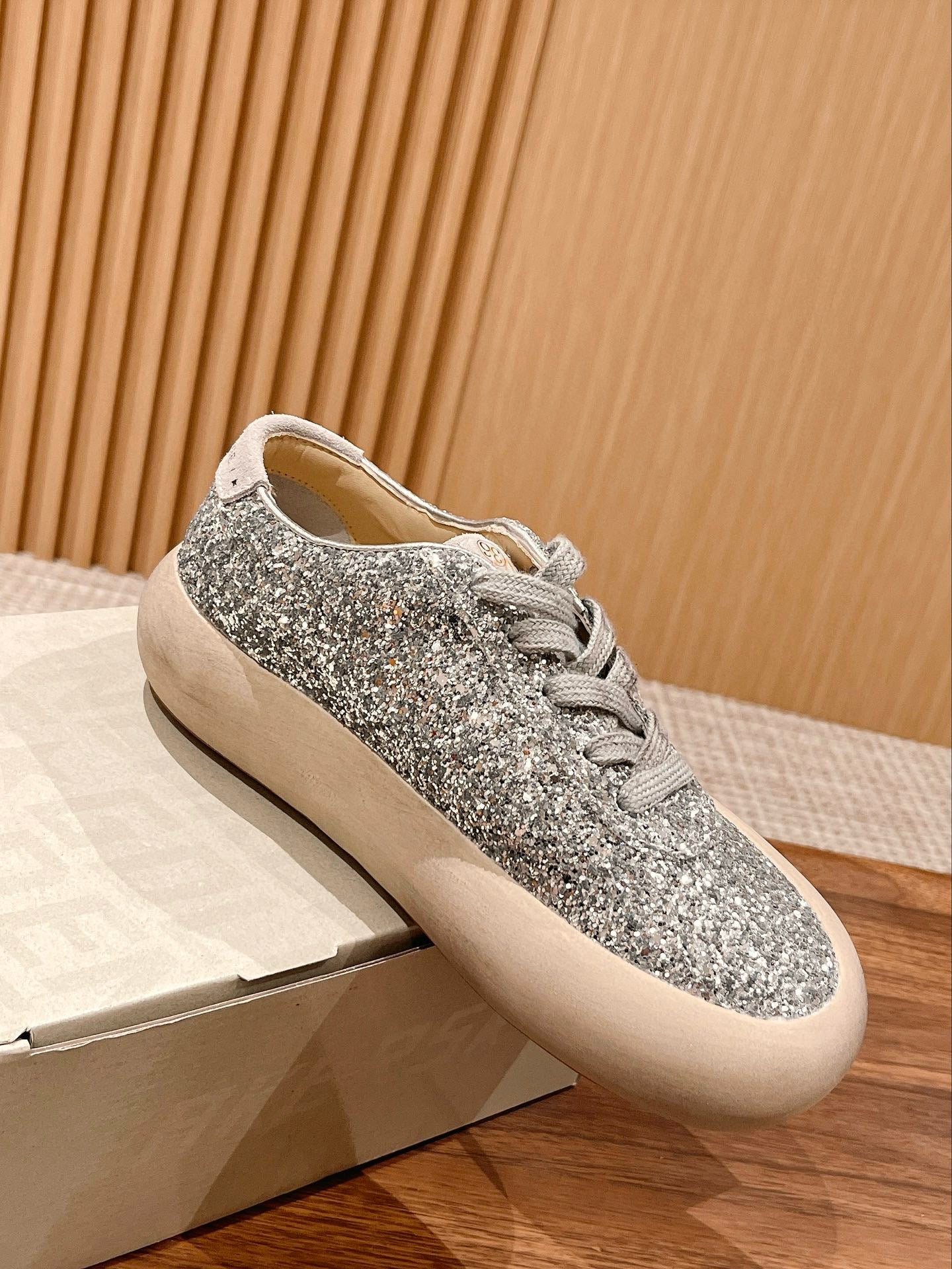 Golden Goose Sneaker