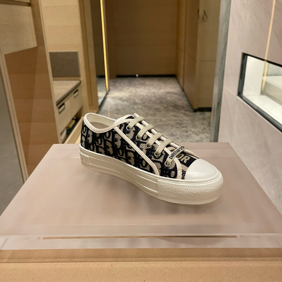 Dior Sneakers