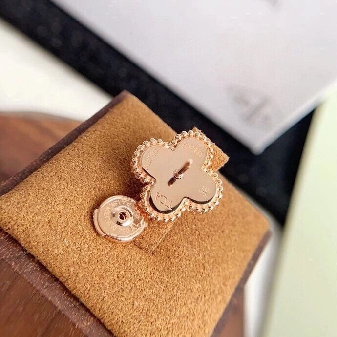 Van Cleef & Arpels Earrings